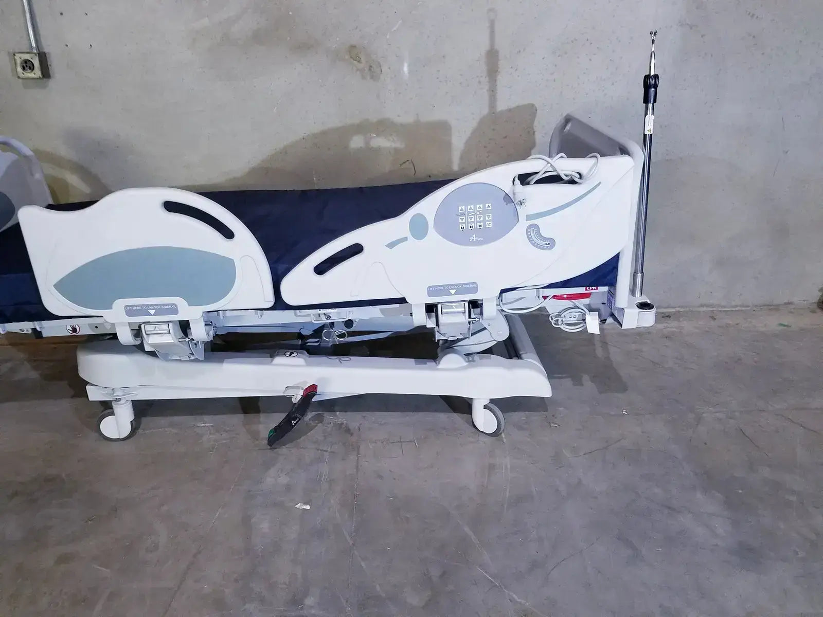 Amico Apollo MS Hospital Bed Tested & Working Hospital Bed, second-hand product photo 10