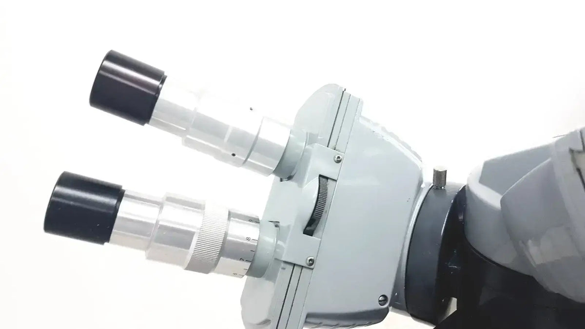 American Optical AO Spencer American Optical Microscope Illuminator – Cat. 1031 Microscope Illuminator, second-hand product photo 13