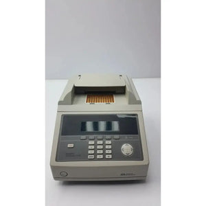 نظام PCR طراز GeneAmp 9700 من Applied Biosystem