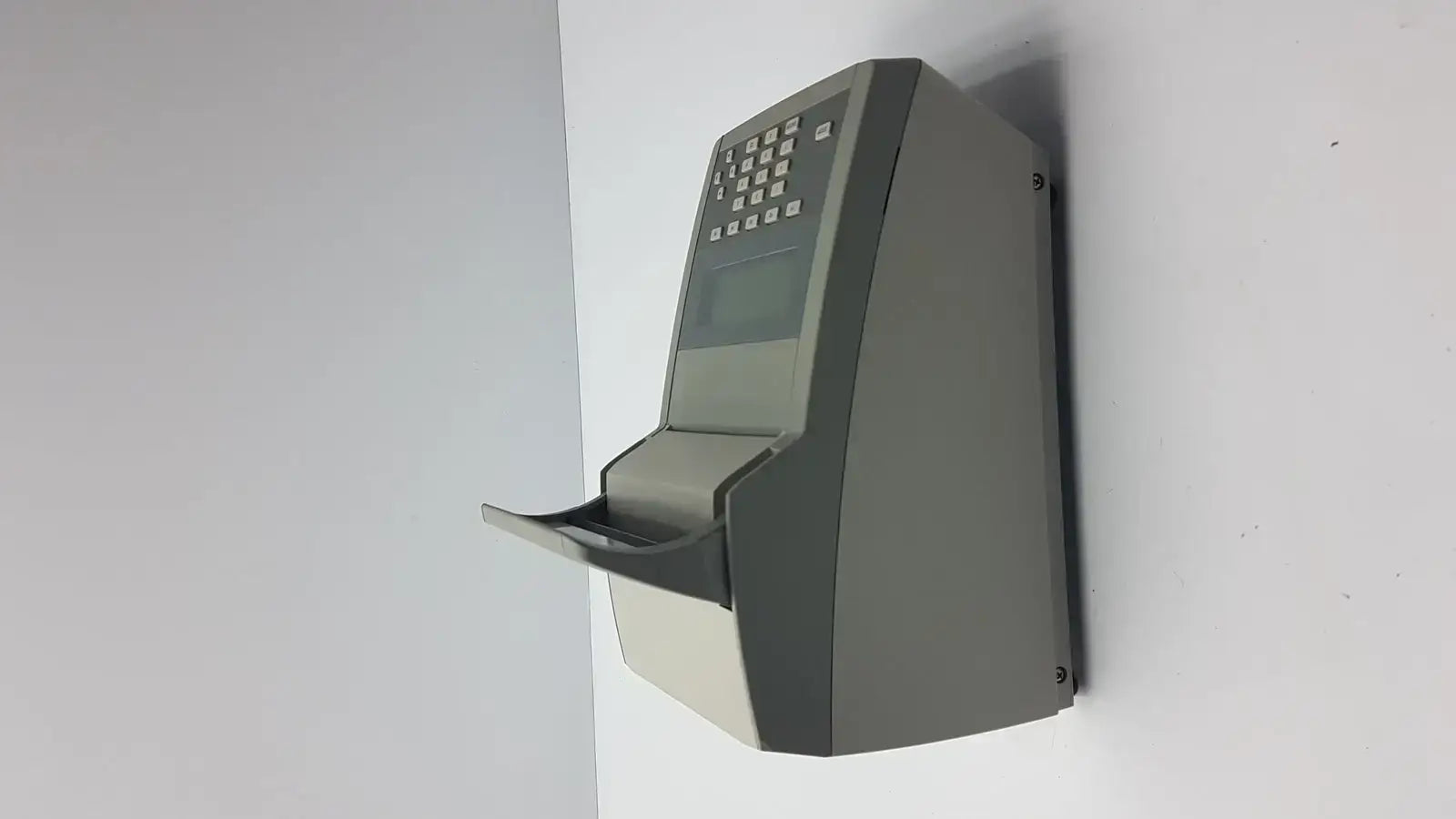 Applied Biosystems 2720 Thermal Cycler 4359659 Thermal Cycler, second-hand product photo 4