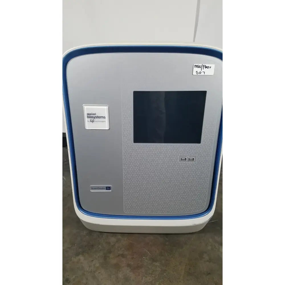 Reuse Medical Applied Biosystems QuantStudio Dx Real-Time PCR Instrument - 4470660 Other Medical & Lab Equipment, as-is (for parts) product photo 1