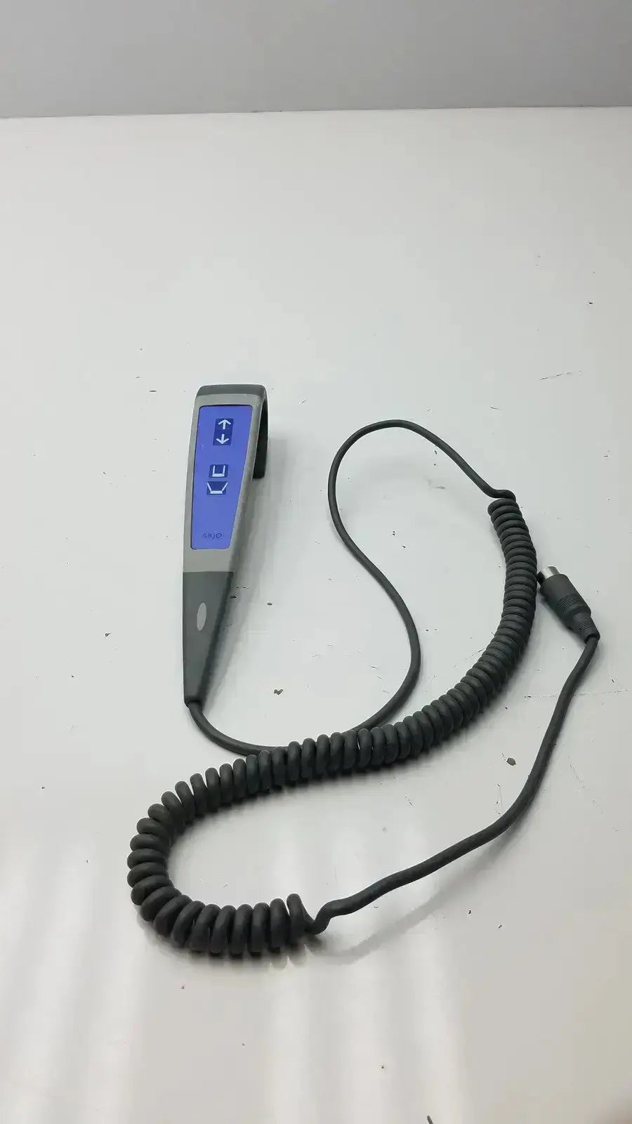Arjo Huntleigh Patient Lift Wired Remote Handset Controller Patient Lift Parts, second-hand product photo 1