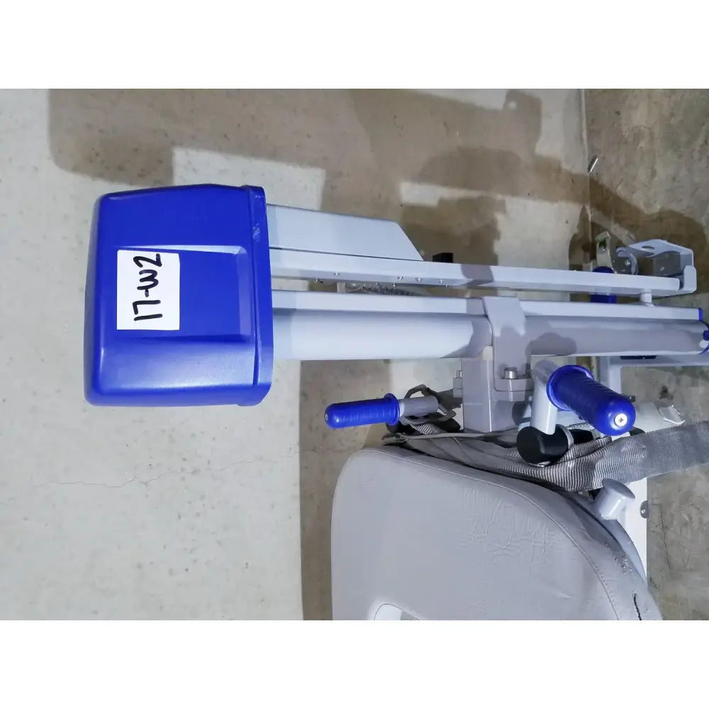 Arjo Huntleigh Power Electric Walker Lift Ambulatory Support - Untested Patient Walker Lift, as-is (for parts) product photo 3