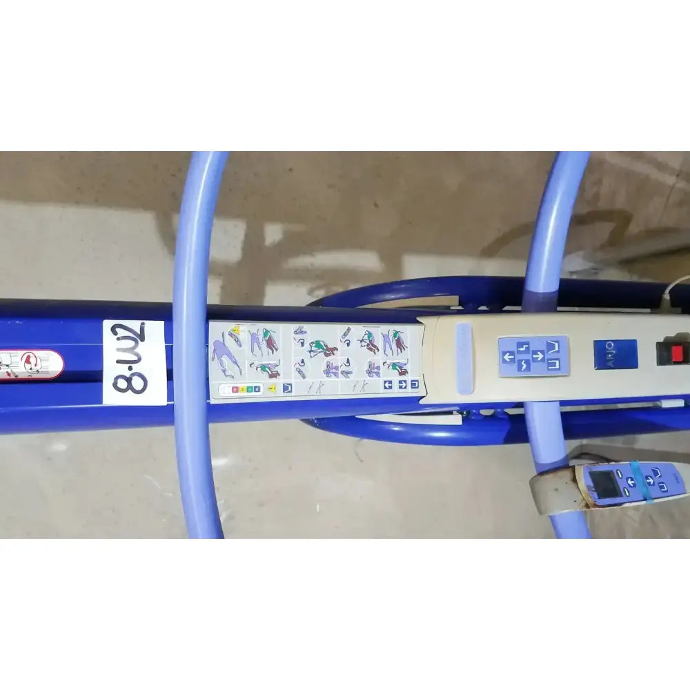 Arjo Maxi Move Power Patient Lift With Handset 700-19326 Patient Lift, second-hand product photo 3
