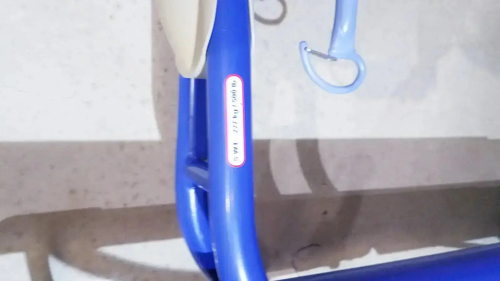 Arjo Maxi Move Power Patient Lift With Handset 700-19326 Patient Lift, second-hand product photo 6