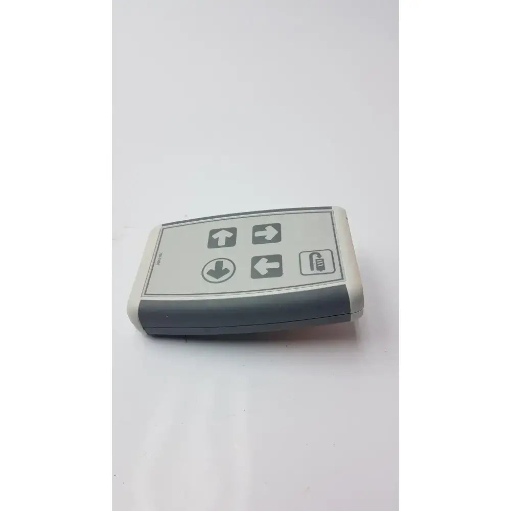 Arjo Maxi Sky 2 Ceiling, Hoist Infrared Handset Ceiling Hoist Handset, second-hand product photo 2