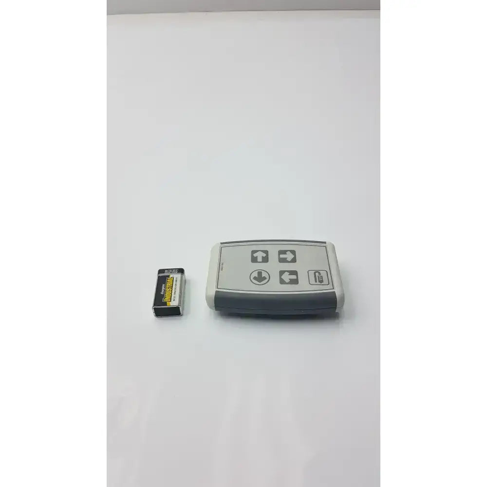 Arjo Maxi Sky 2 Ceiling, Hoist Infrared Handset Ceiling Hoist Handset, second-hand product photo 10