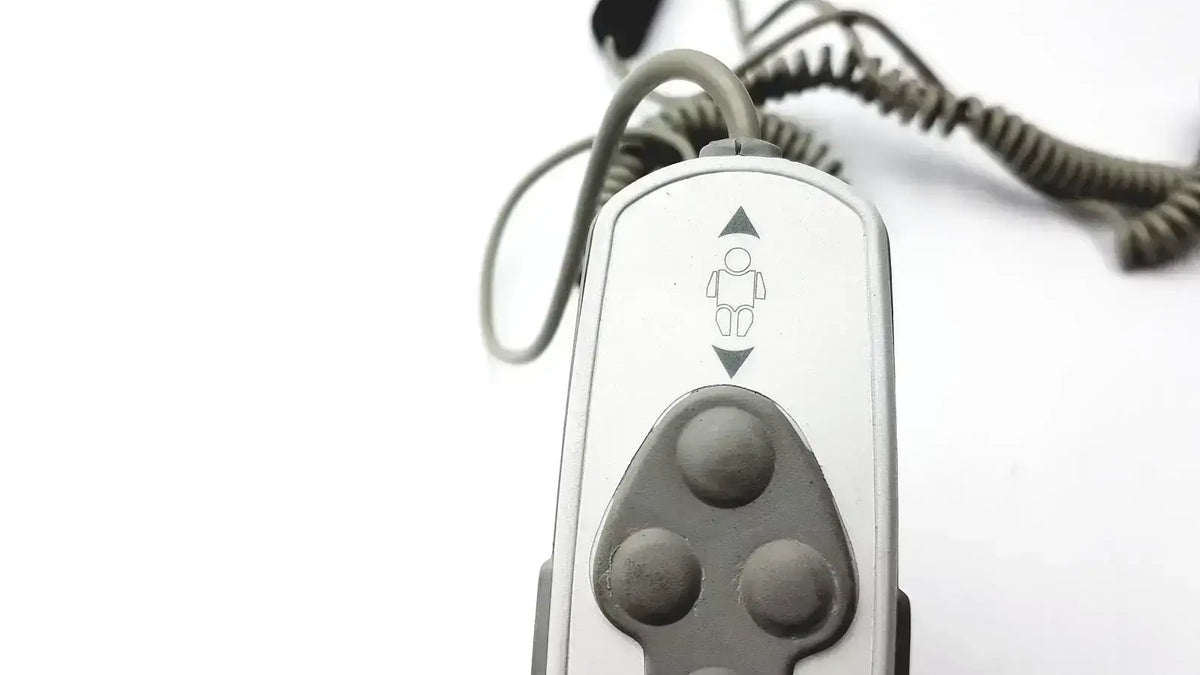 Arjo Maxi Sky 600 Patient Lift 2-Button Hand Control Patient Lift Hand Control, second-hand product photo 6