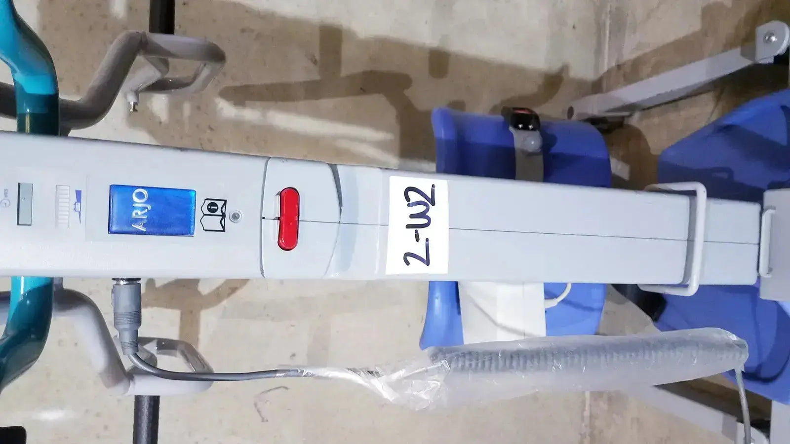 Arjo Sara 3000 Hospital Mobile Patient Standing/Raising/Lift Aid/Assist Patient Lift, second-hand product photo 7