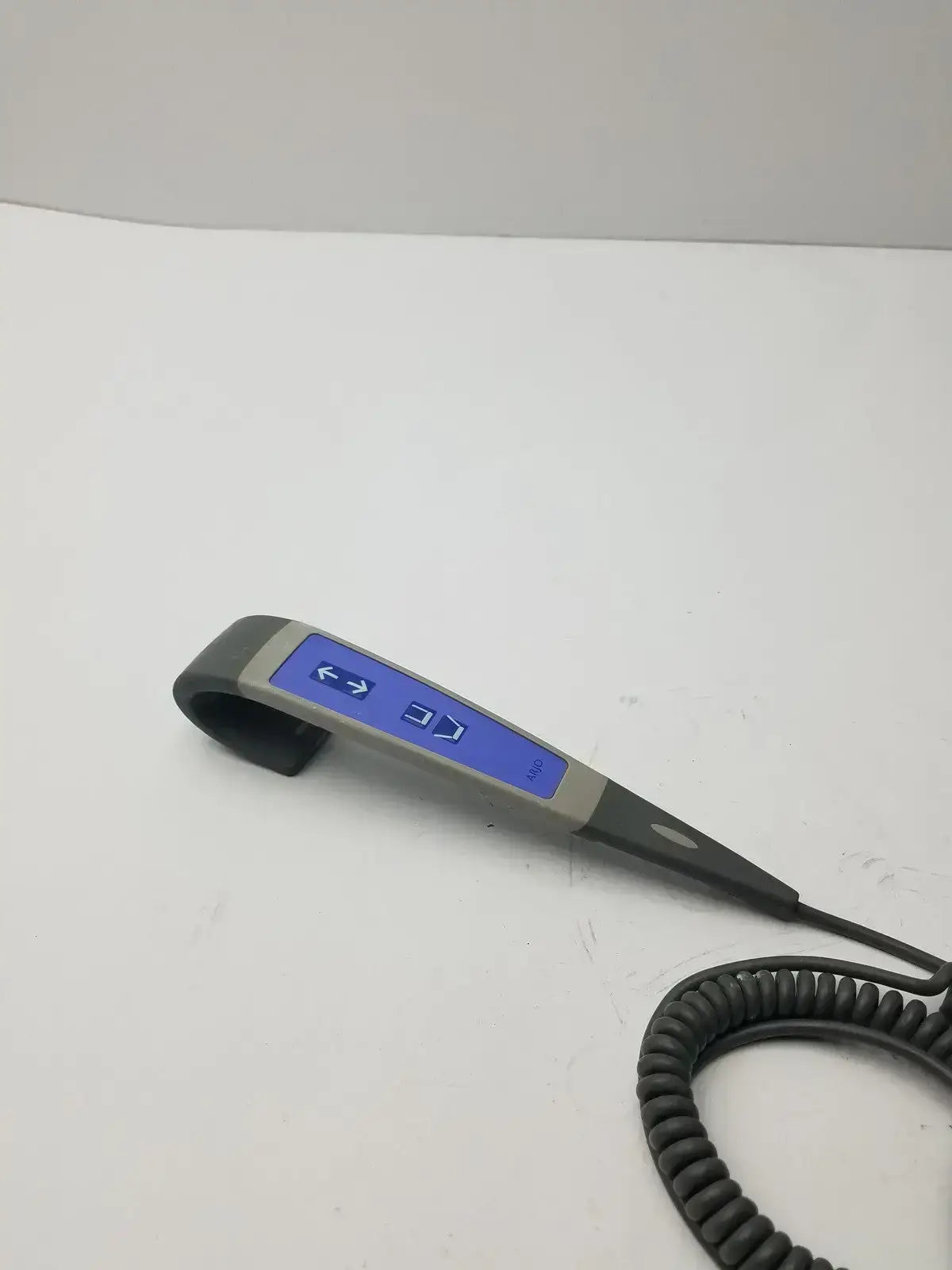Arjo Two Button Ceiling Lift Handset Remote Ceiling Lift Handset, second-hand product photo 3