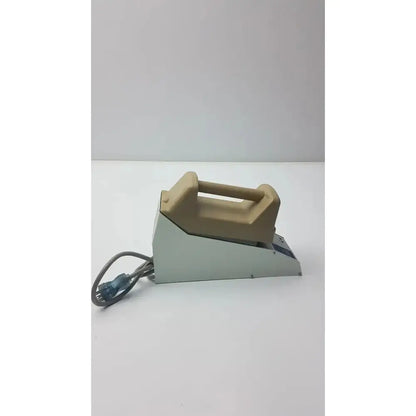 ARJO Type NDA4000-US Charger 100-240v Input 24v DC 1A Output Charger, second-hand product photo 5