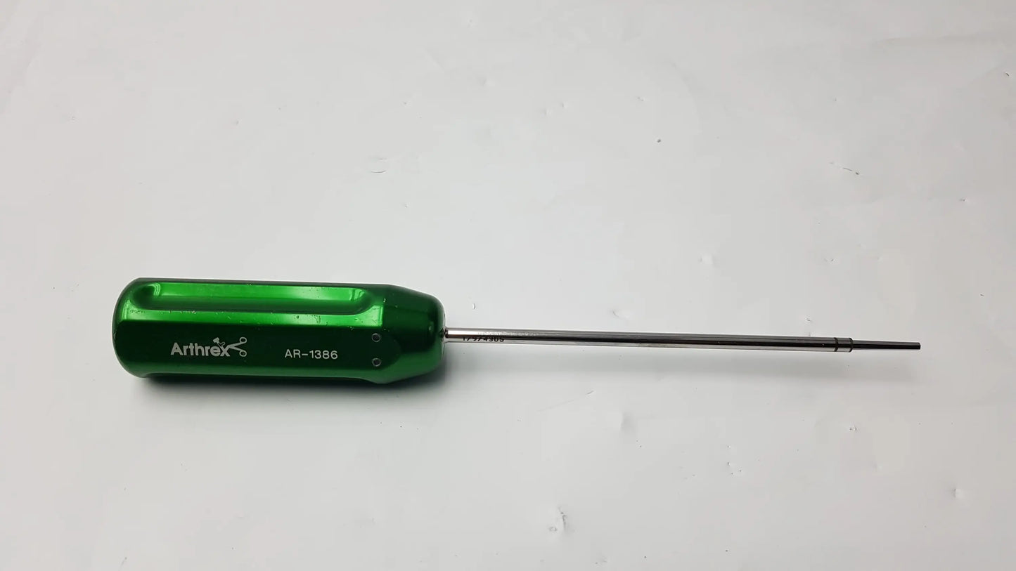 Green arthrex ar-1386 hex cannulated screwdriver with metallic shaft designed for precise surgical use