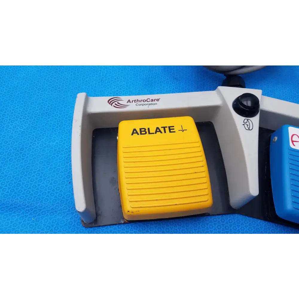 ArthroCare 10863 Dual Footswitch Pedal Dual Footswitch Pedal, as-is (for parts) product photo 4