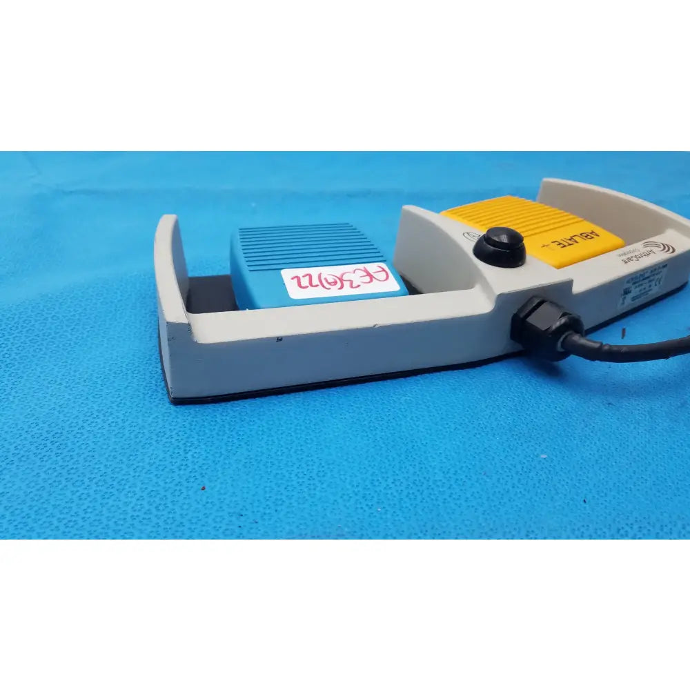 ArthroCare 10863 Dual Footswitch Pedal Dual Footswitch Pedal, as-is (for parts) product photo 9