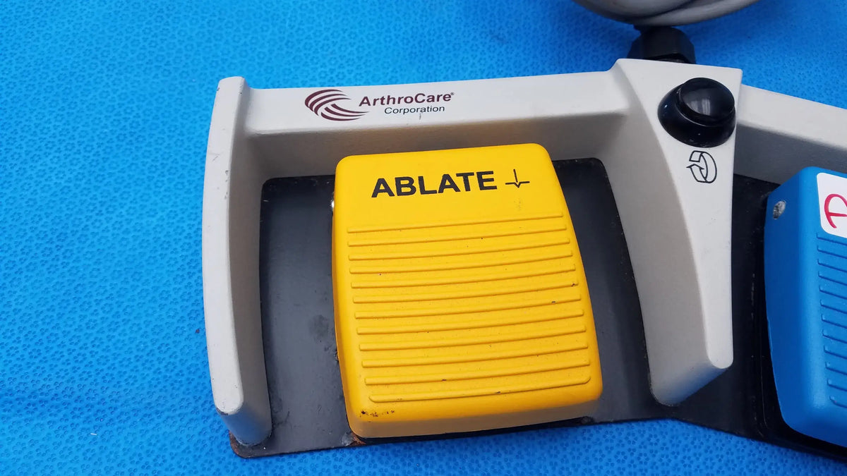 ArthroCare 10863 Dual Footswitch Pedal Dual Footswitch Pedal, as-is (for parts) product photo 4