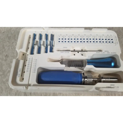 Ascension REF CSA-5001-001 blue-handled torque wrench and socket set in white molded plastic case for capture screws
