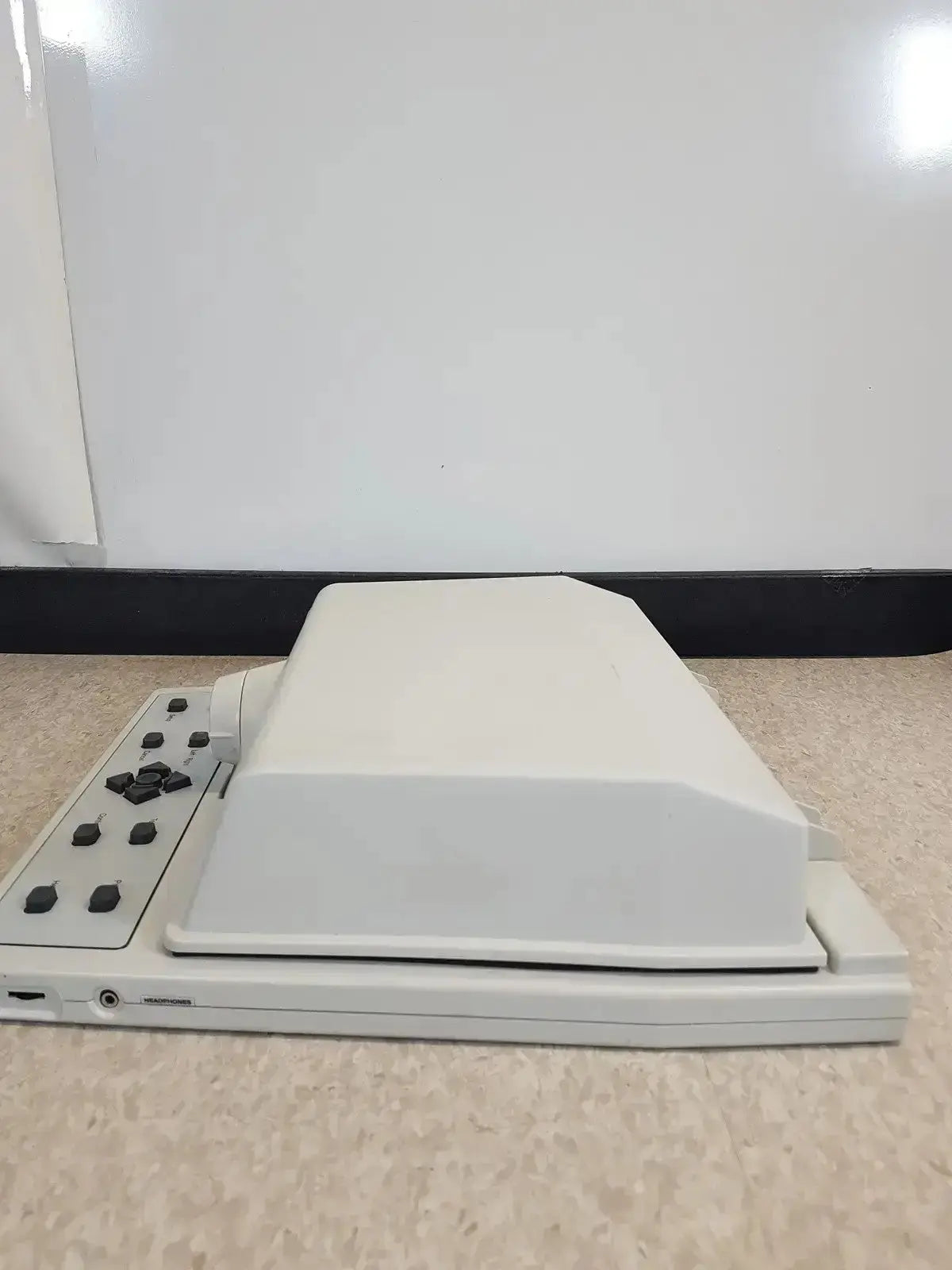 Audioscan Verifit VF-1 Real-Ear Hearing Aid Analyzer Part No 2325 Audiology Equipment Part, as-is (for parts) product photo 9