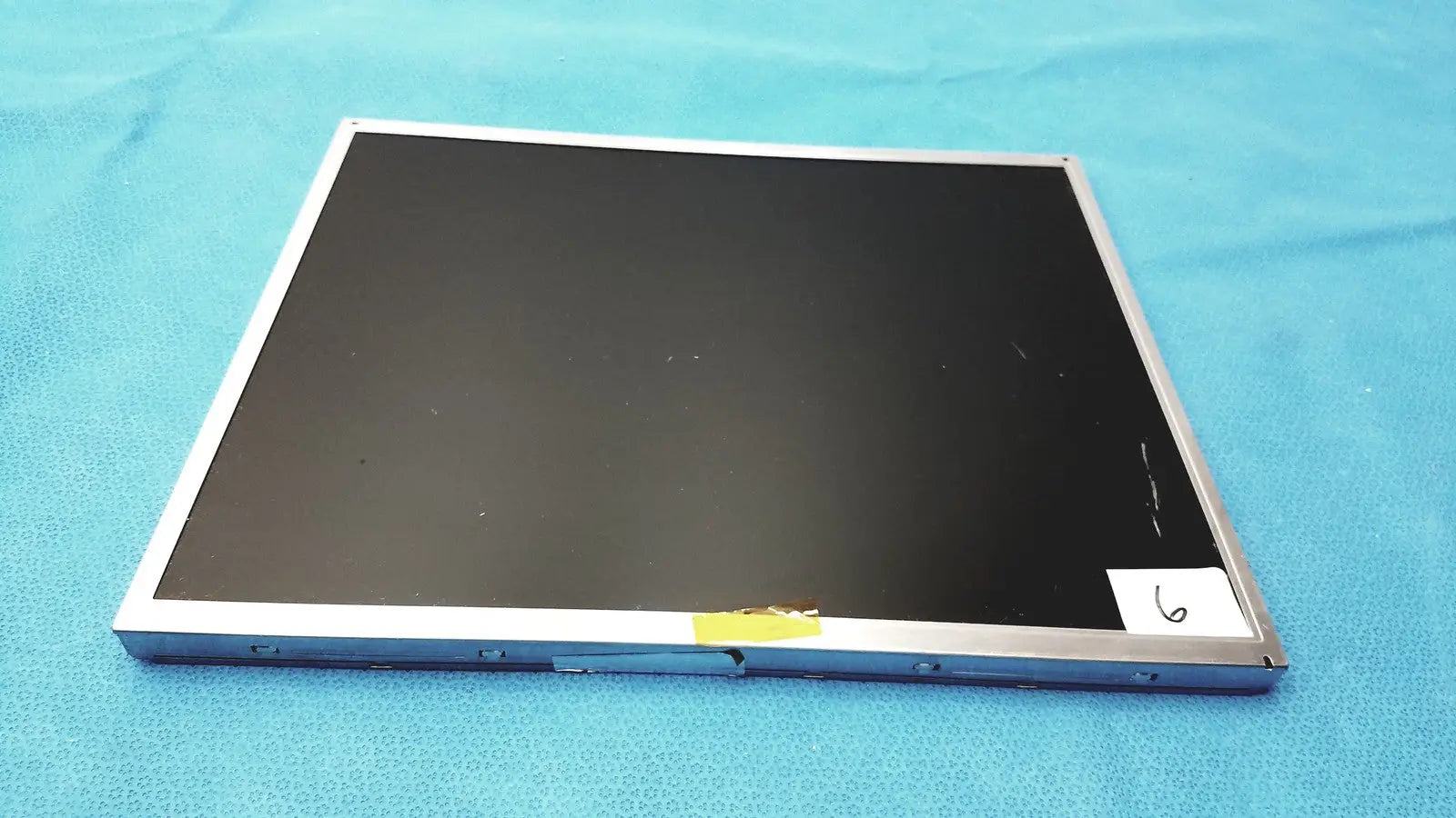 Reuse Medical AUO M170EG01 V.G 17" LCD Display Screen Panel Medical Cables & Cords, second-hand product photo 1
