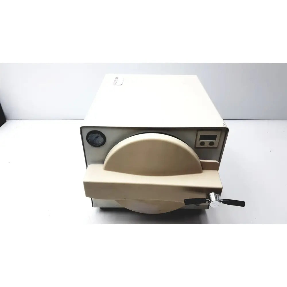 Reuse Medical Autoclave Portable Steal Sterelizer Packing TR250NM-1 Other Medical & Lab Equipment, second-hand product photo 1