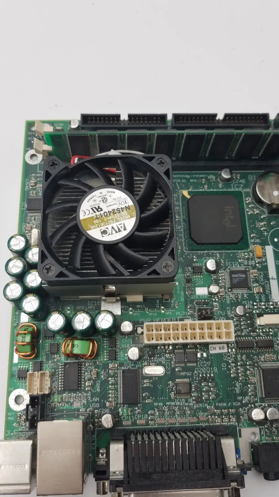 Axiomtek SBC 1000 With Intel 815 Chipset & MT16LSDT3264AG-12EE1 Single Board Computer, second-hand product photo 15