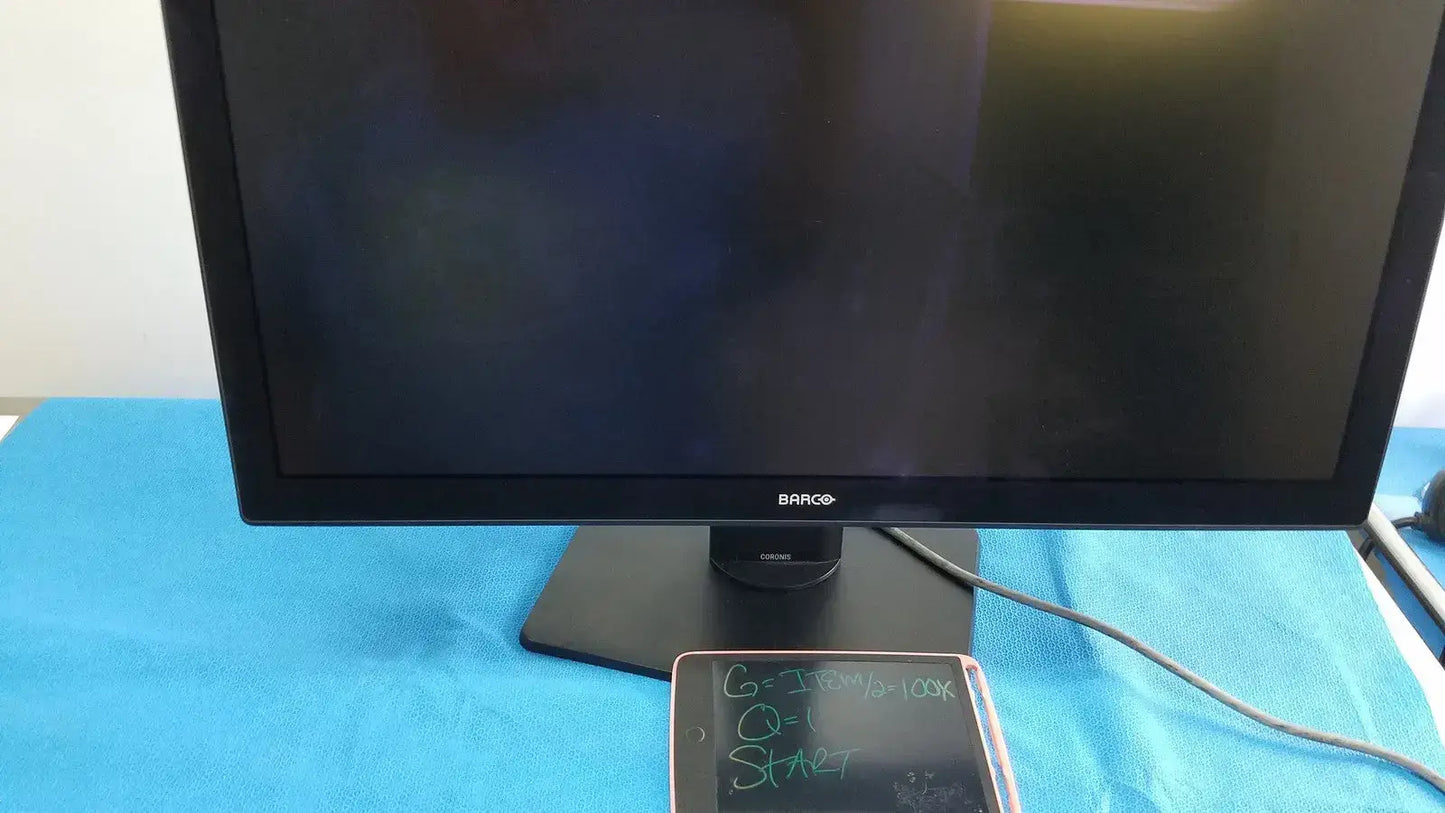 BARCO Coronis Fusion MDCC-6530 6MP Radiology Diagnostic Monitor K9301636A Radiology Diagnostic Monitor, second-hand product photo 2