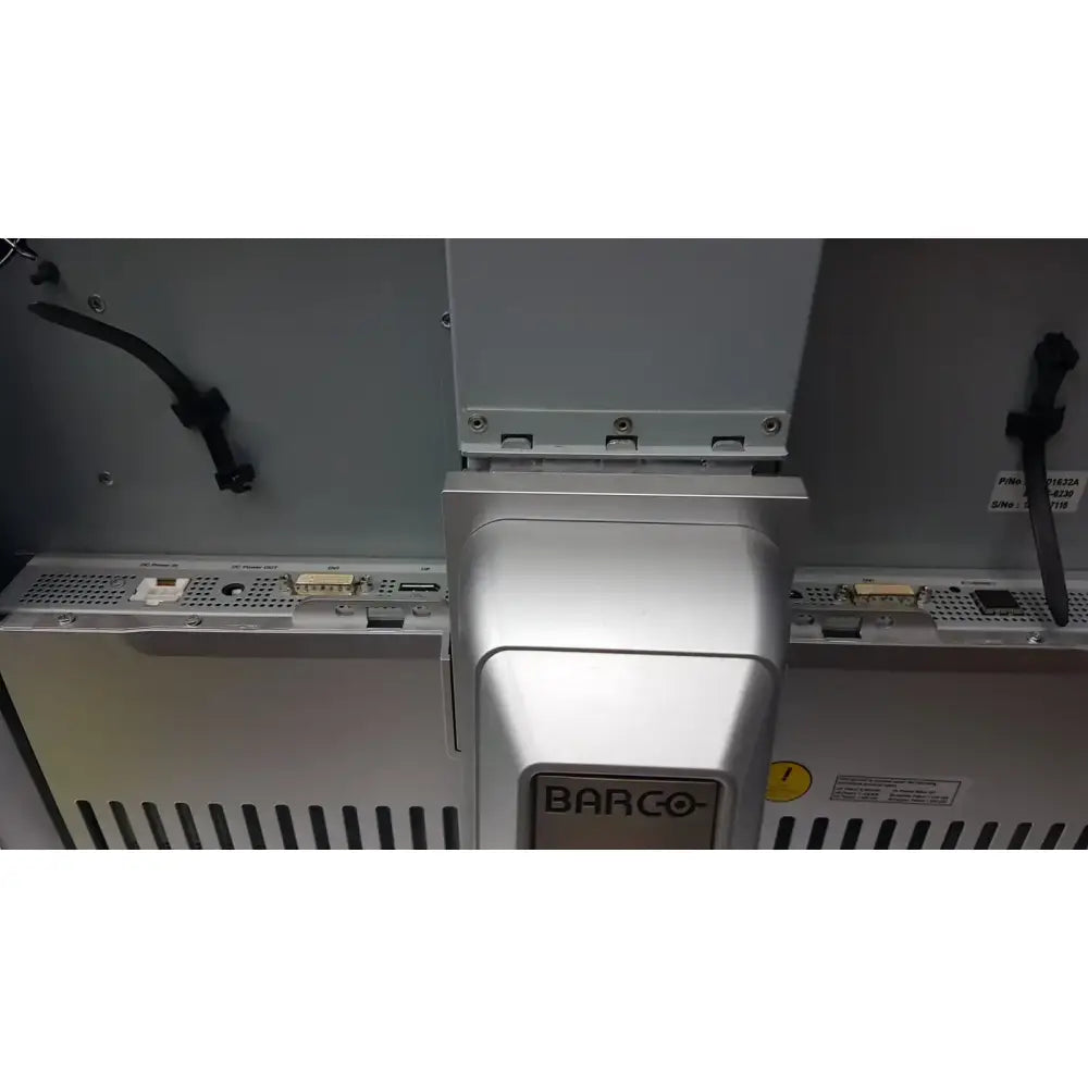 Barco MDCC-6230 6MP 30" Color LED General Radiology Display Diagnostic Imaging Display, as-is (for parts) product photo 9