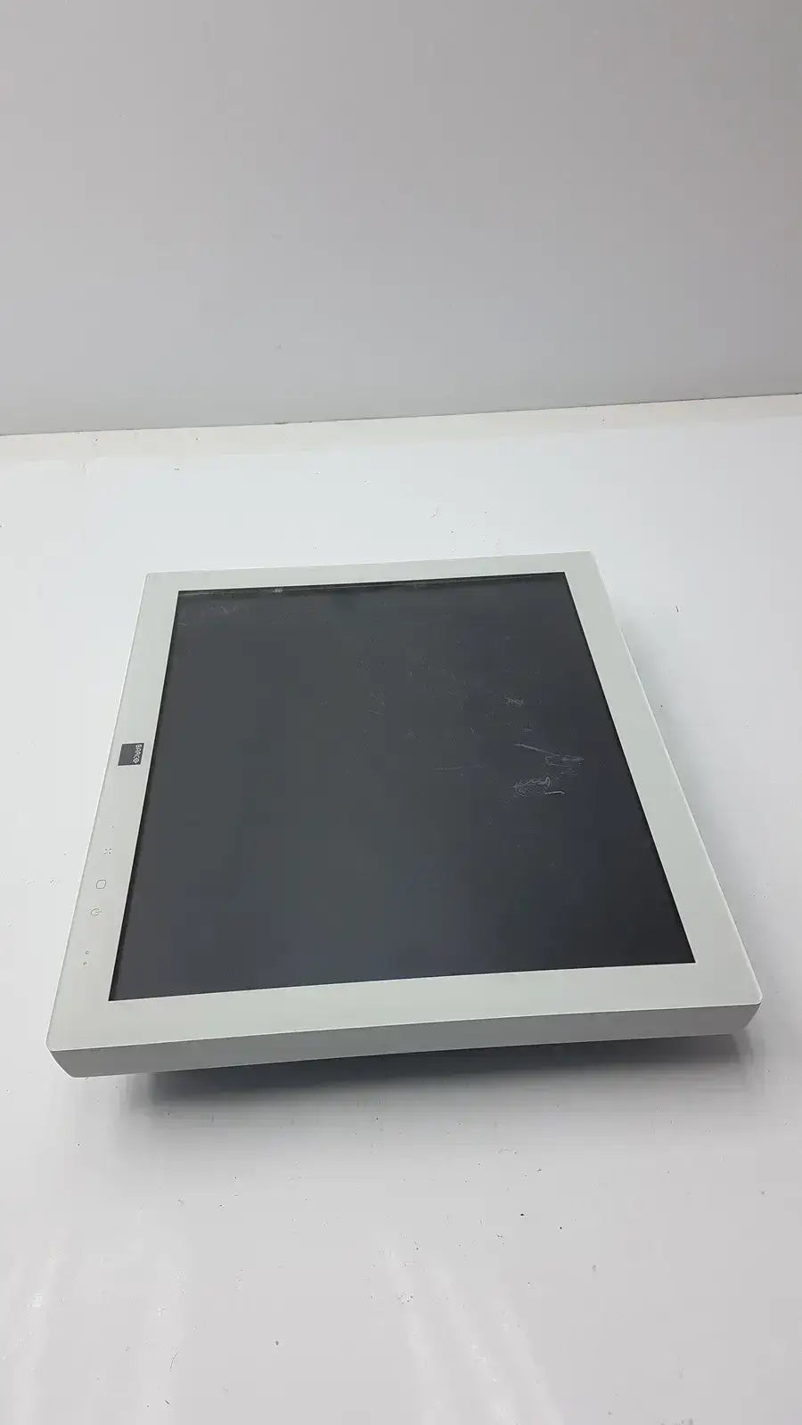 Barco MDSC-1119 19" HD LED Medical Surgical Display Monitor Medical Surgical Display Monitor, second-hand product photo 2