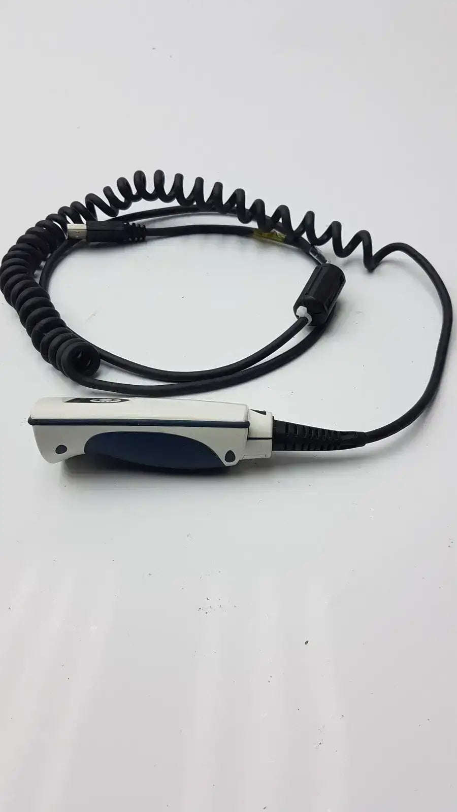 Generic Barcode Scanner with Coiled USB Cord High Performance Medical Barcode Scanner, second-hand product photo 4