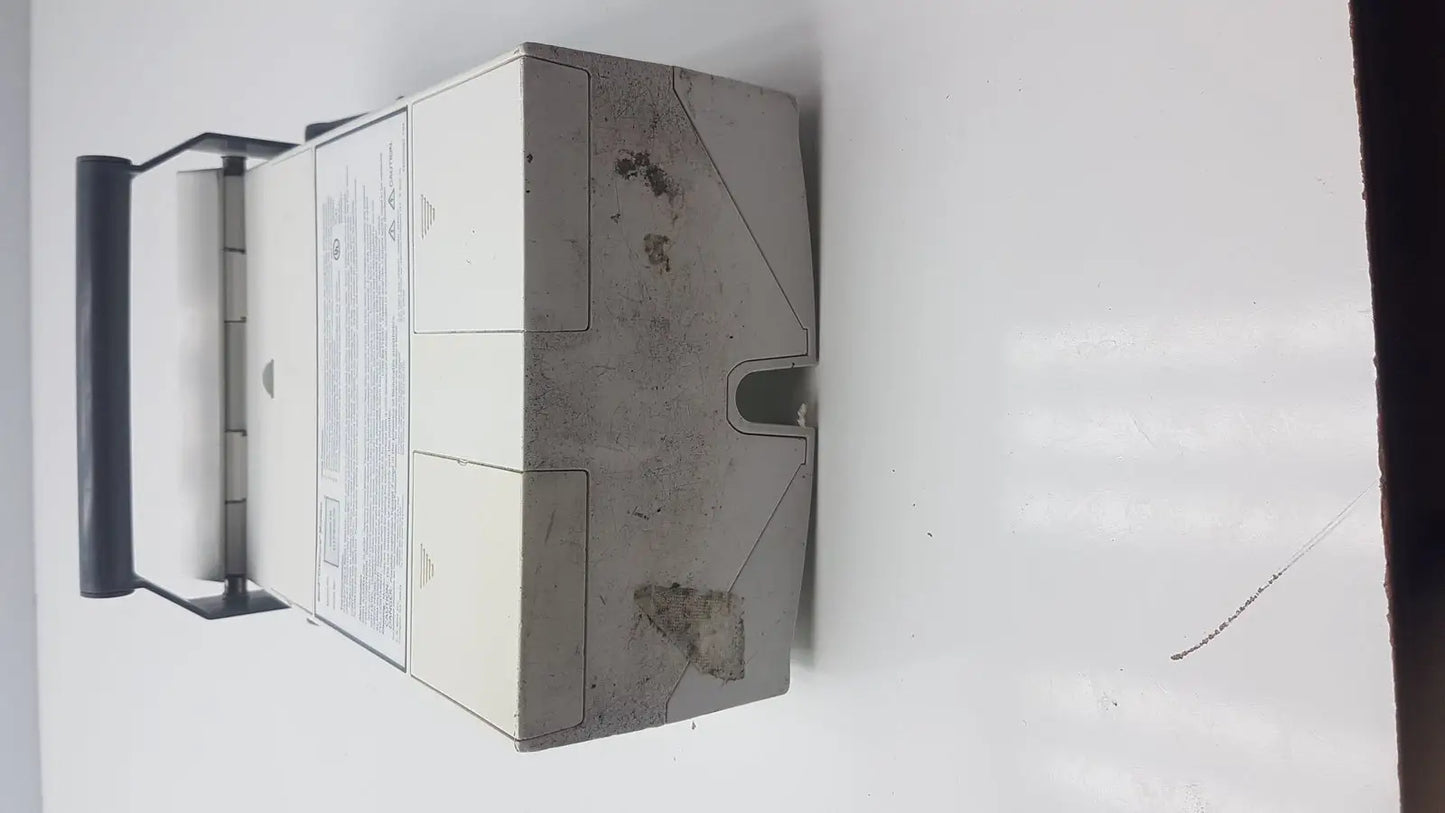 BARD CritiCore Fluid Output and Temperature Monitor Model 000002N Fluid Output and Temperature Monitor, second-hand product photo 4