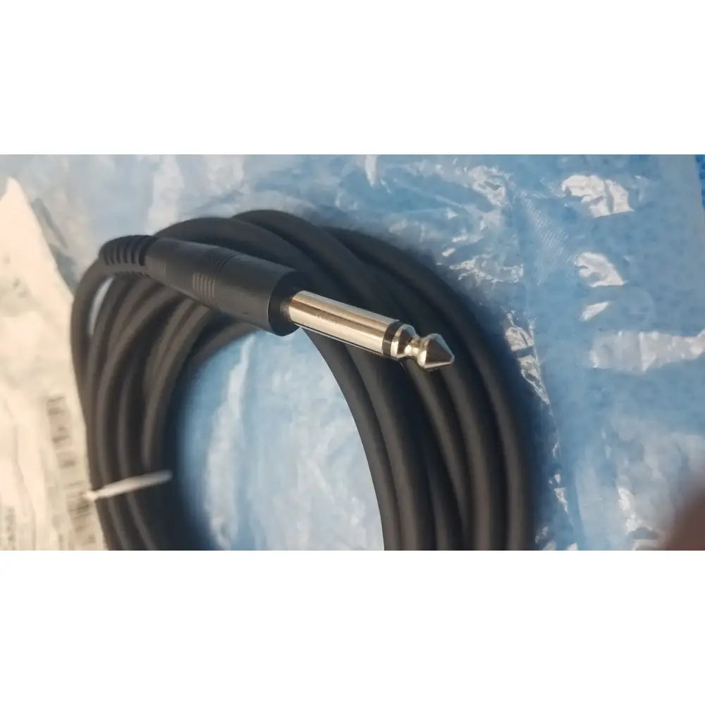 Bard Dual Connector to 1/4" TRS Monitor Audio Cable – Pro Sound/Studio Use Audio Cable, second-hand product photo 4