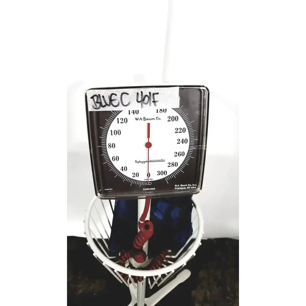 Baum Baumanometer Roll By Aneroid Sphygmomanometer Mobile Blood Pressure Unit Aneroid Sphygmomanometer, second-hand product photo 11