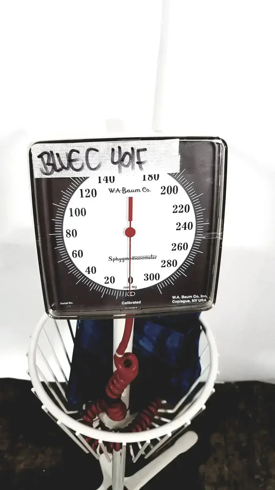 Baum Baumanometer Roll By Aneroid Sphygmomanometer Mobile BP Monitor Unit Sphygmomanometer, second-hand product photo 5