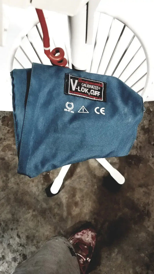 Baum Baumanometer Roll By Mobile Aneroid Sphygmomanometer Blood Pressure Unit Aneroid Sphygmomanometer, second-hand product photo 2
