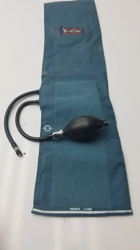 Baumanometer Calibrated V-Lok Cuff Large Arm Size Range 22 to 47 cm Blood Pressure Cuff, second-hand product photo 1