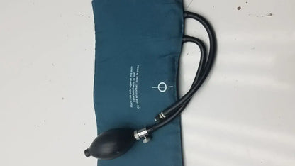 Baumanometer Calibrated V-Lok Cuff Large Arm Size Range 22 to 47 cm Blood Pressure Cuff, second-hand product photo 3