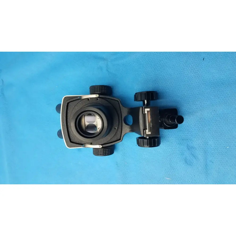 Bausch & Lomb StereoZoom 4 Binocular Microscope 0.7x–3x w/ 10x Eyepieces Stereo Microscope, second-hand product photo 2