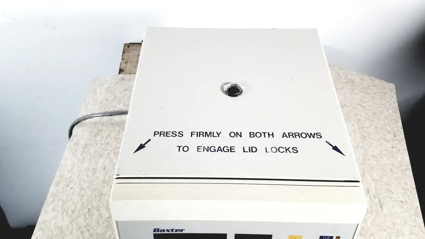 Baxter Heraeus Haemofuge Model 75003522 Laboratory Centrifuge, as-is (for parts) product photo 2