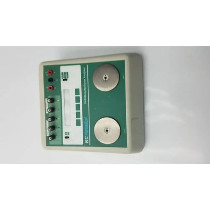 BC Biomedical DA2000 Defibriillator Analyzer Defibrillator Analyzer, second-hand product photo 4