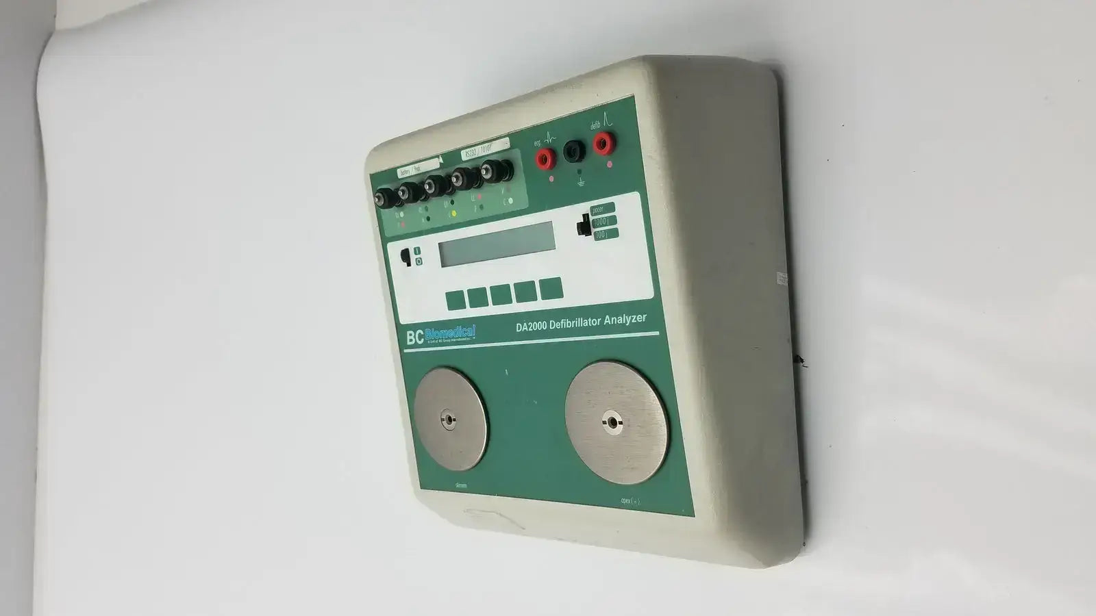 BC Biomedical DA2000 Defibriillator Analyzer Defibrillator Analyzer, second-hand product photo 5