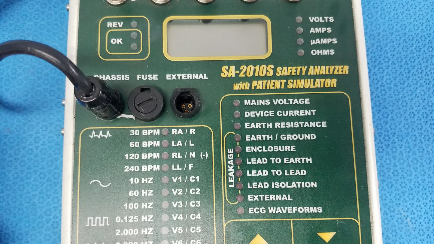 BC Biomedical SA-2010S Safety Analyzer With Patient Simulator and Chassis Cable Safety Analyzer with Patient Simulator, second-hand product photo 4
