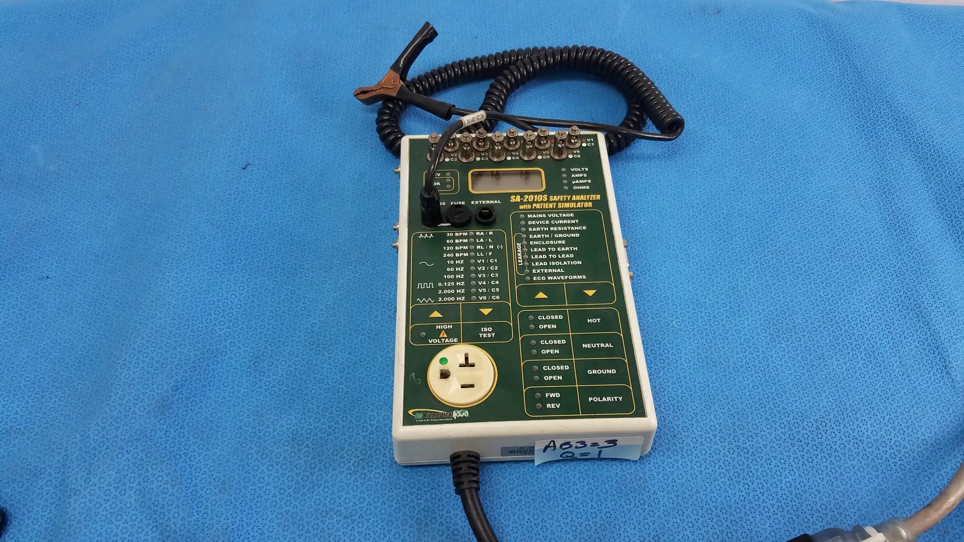 BC Biomedical SA-2010S Safety Analyzer With Patient Simulator and Chassis Cable Safety Analyzer with Patient Simulator, second-hand product photo 1