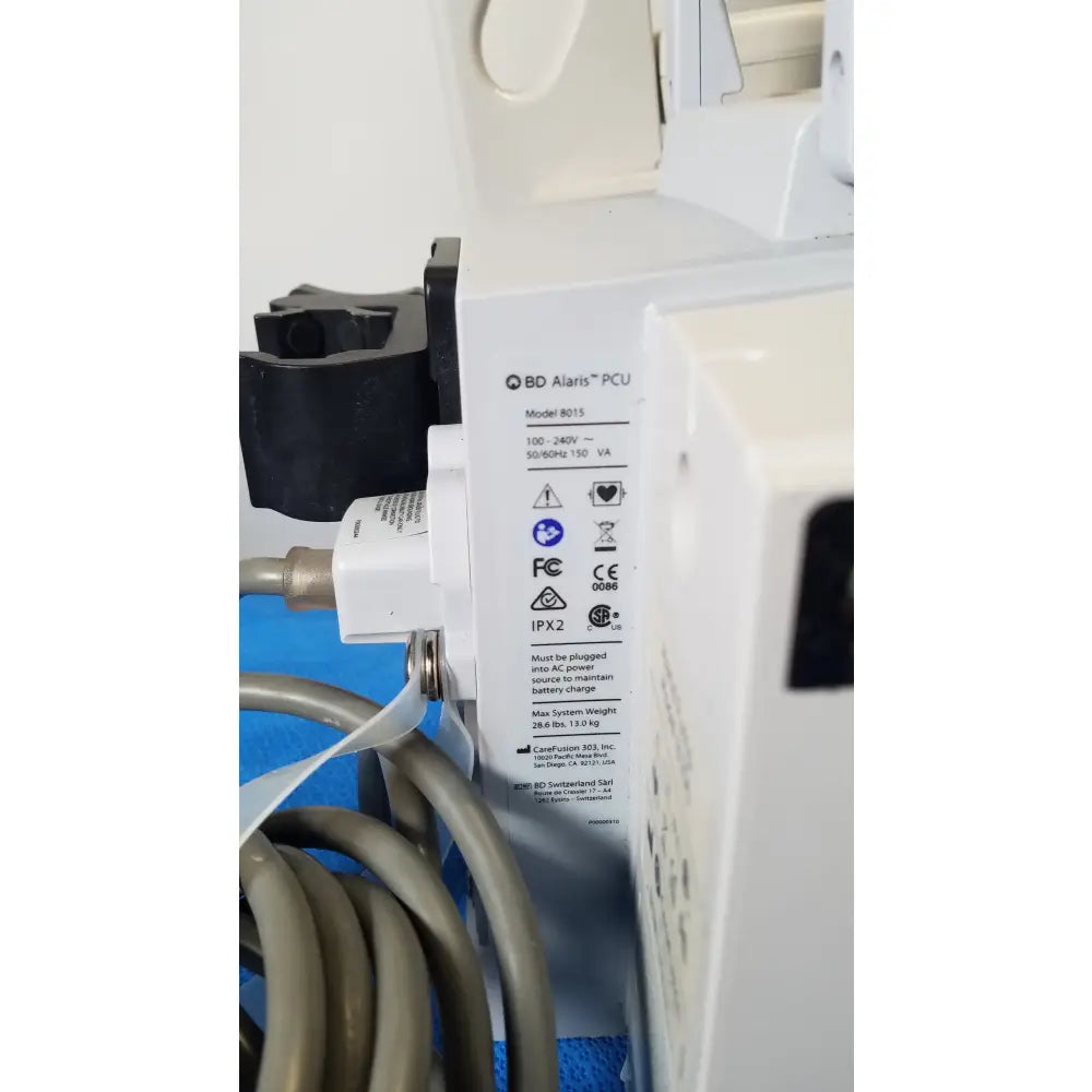 BD Alaris 8015 PC Pump With 2x 8100 Modules Modular Infusion Pump System, second-hand product photo 16