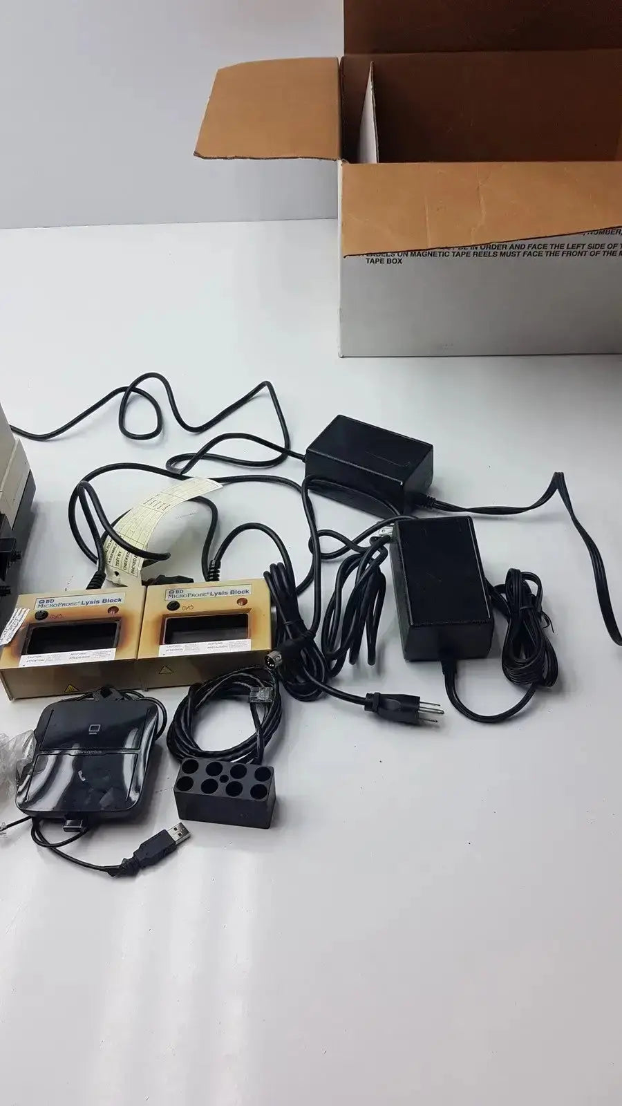BD MicroProbe Processor With 2 Alysis Block Laboratory Processor, second-hand product photo 4