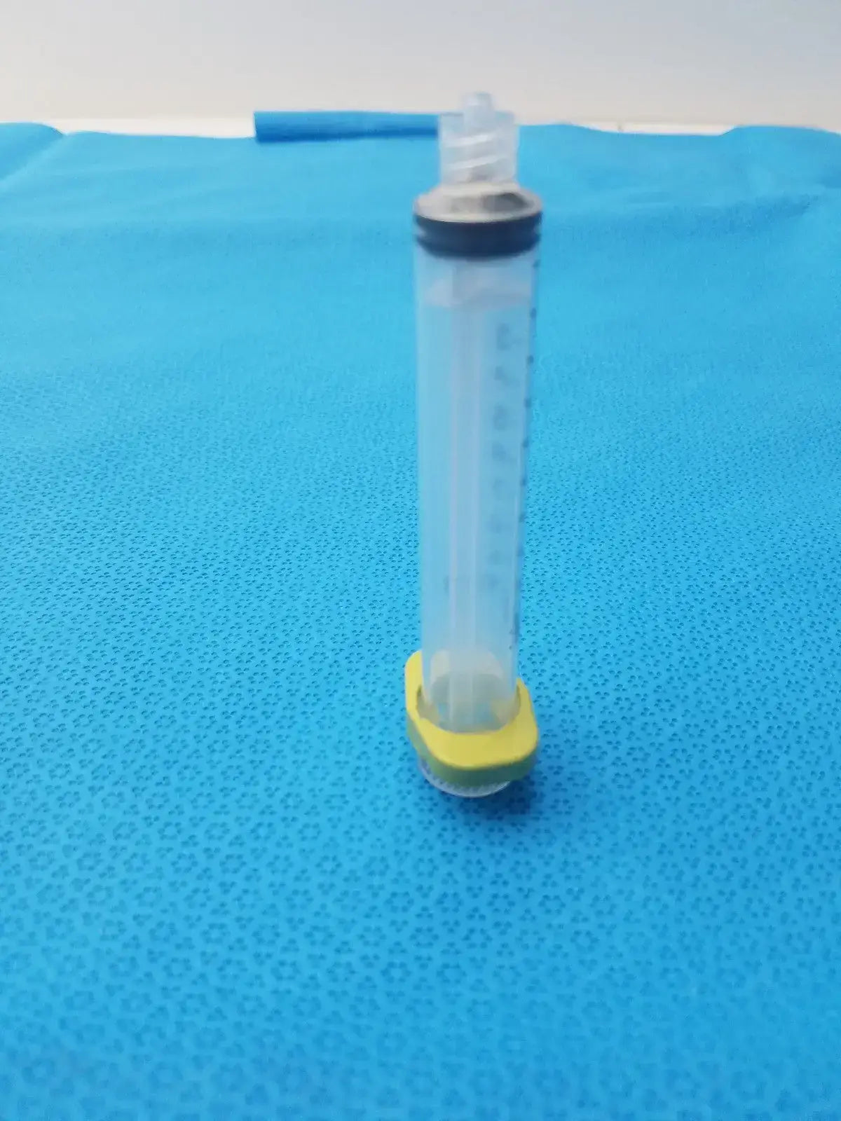 BD Syringe 10ml with Yellow Clip Syringe, second-hand product photo 6