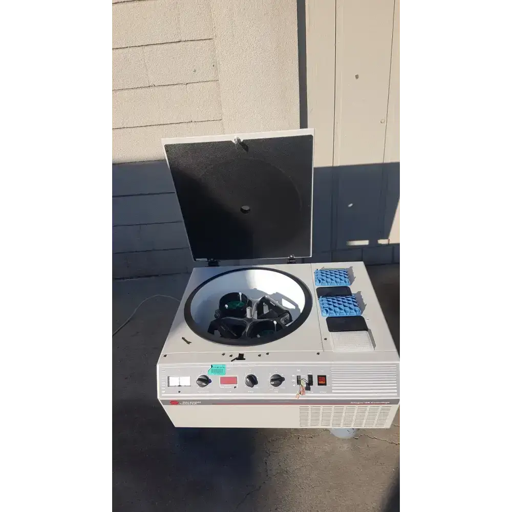 Beckman Coulter Allegra 6R Refrigerated Benchtop Centrifuge Centrifuge, second-hand product photo 1