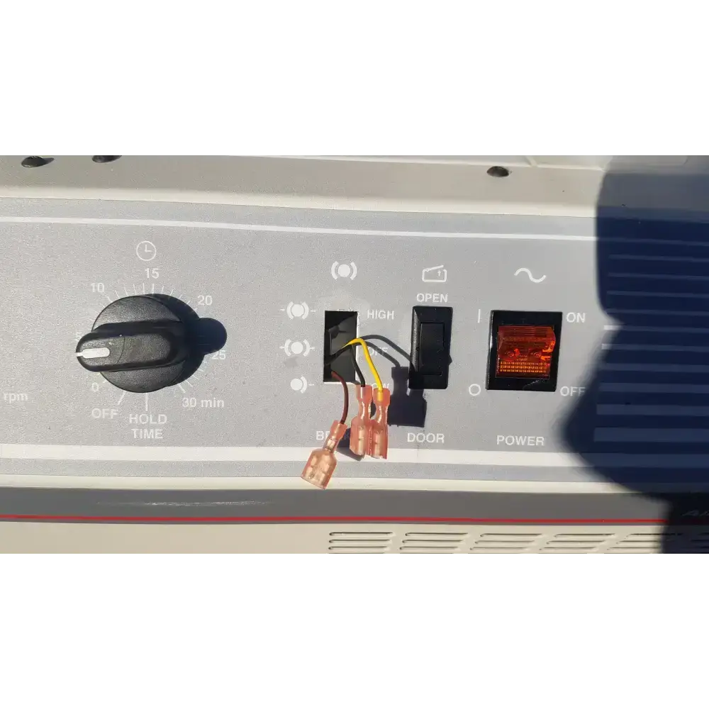 Beckman Coulter Allegra 6R Refrigerated Benchtop Centrifuge Centrifuge, second-hand product photo 7