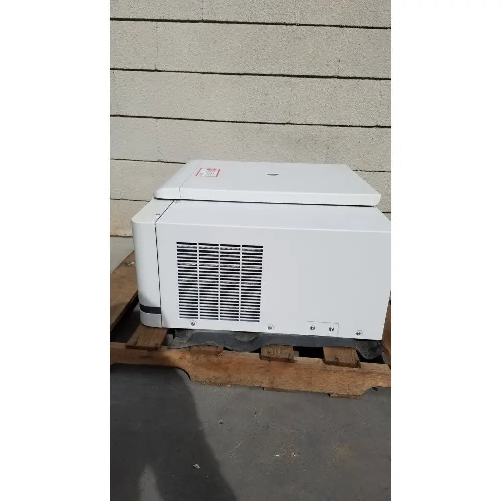 White rectangular printer with hinged lid and ventilation grille side for beckman coulter avanti refrigerated centrifuge