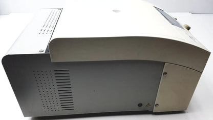 Beige and gray beckman coulter microfuge 22r centrifuge with sleek modern design and ventilation grilles on sides