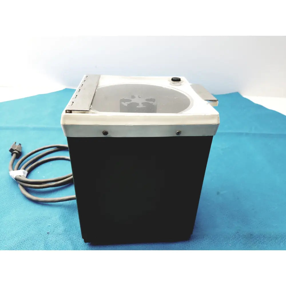 Beckman Microfuge B Laboratory Centrifuge 338720 - Laboratory Centrifuge