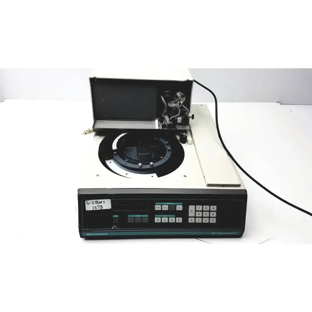 Reuse Medical Beckman System Gold Autosampler 507 Powers Up HPLC Laboratory Autosamplers, second-hand product photo 1